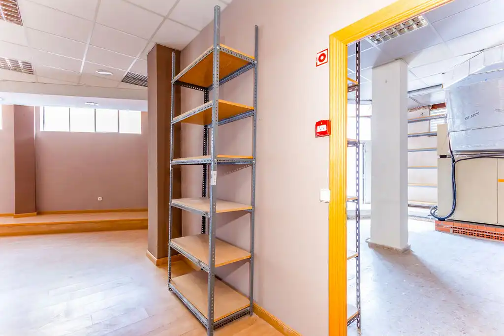 Gewerbefläche zum Verkauf in C/ Diego de Torres, imagen 17