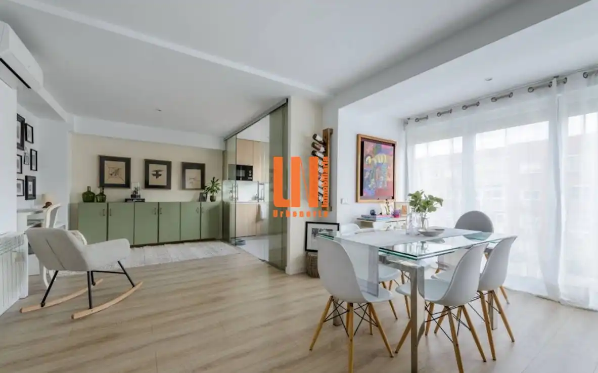 Comedor de Piso de alquiler en Madrid con Aire acondicionado y Calefacción