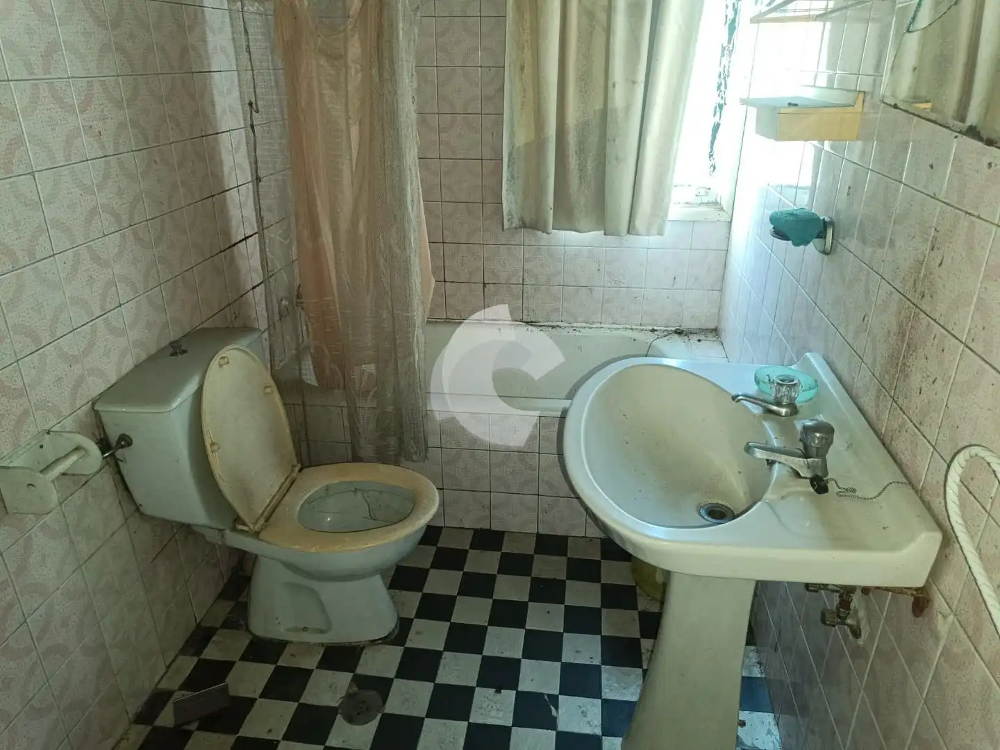 Baño de Edificio en venta en Ribadavia
