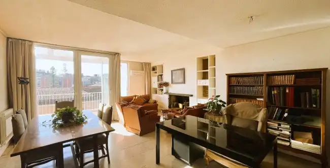 Piso con terraza en venta en Eixample Nord, imagen 5