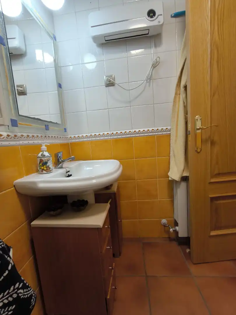 Bany de Casa adosada en venda en Galapagar amb Calefacció, Jardí privat i Terrassa