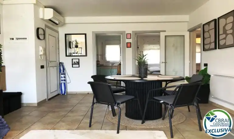 Dining room of Flat for sale in Roses  with Heating, Terrace and Swimming Pool