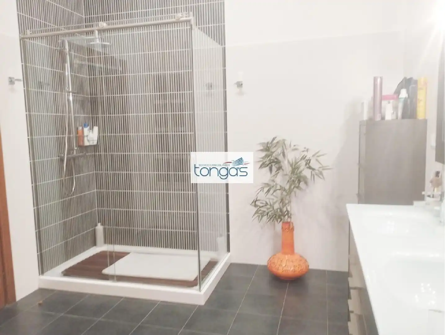 Baño de Casa o chalet en venta en El Genovés con Aire acondicionado, Calefacción y Jardín privado