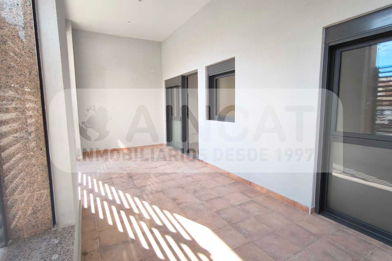 Flat for sale in Sant Boi de Llobregat  with Terrace and Oven