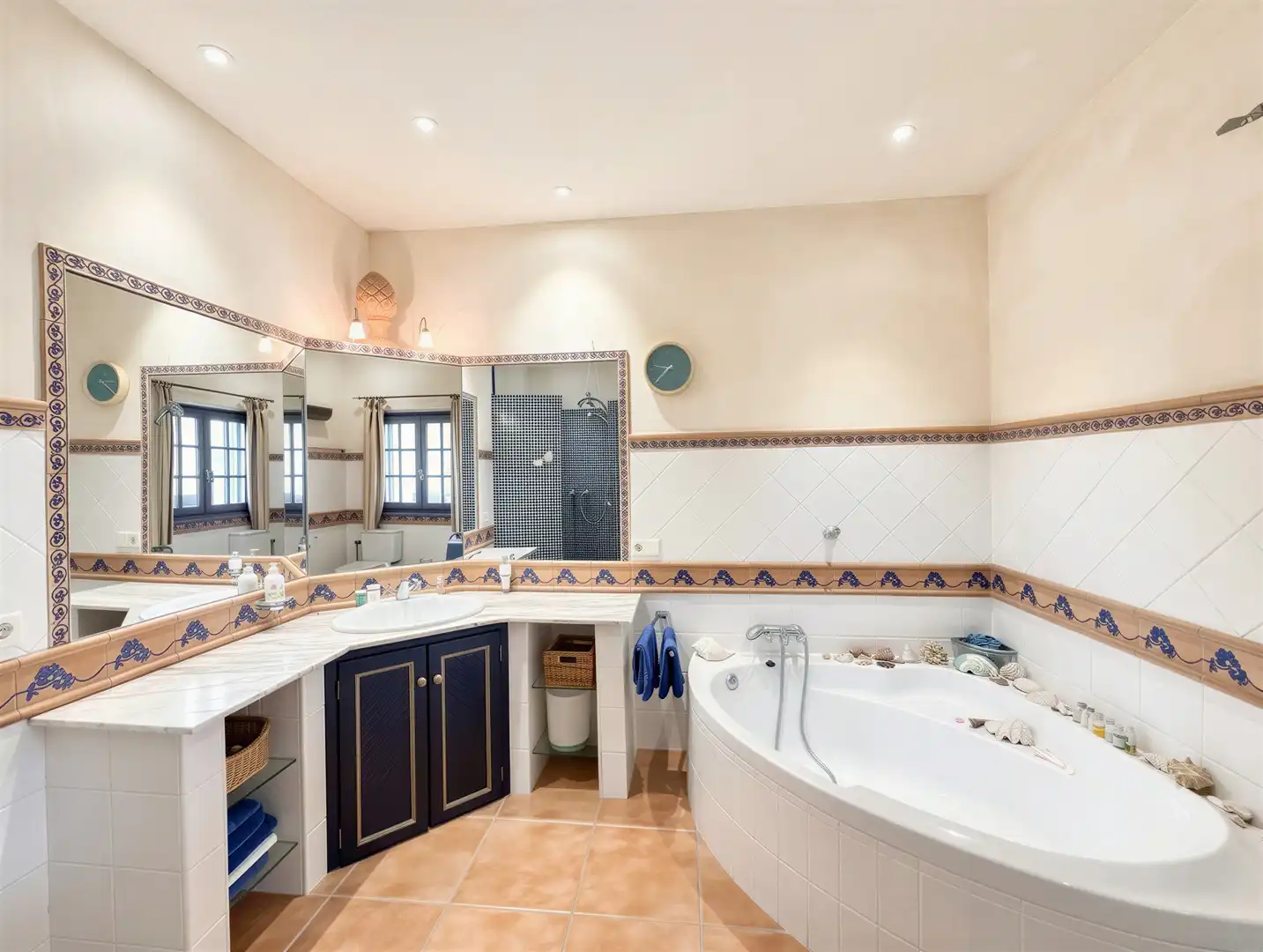 Badezimmer von Country house zum Verkauf in Andratx mit Klimaanlage, Heizung und Abstellraum