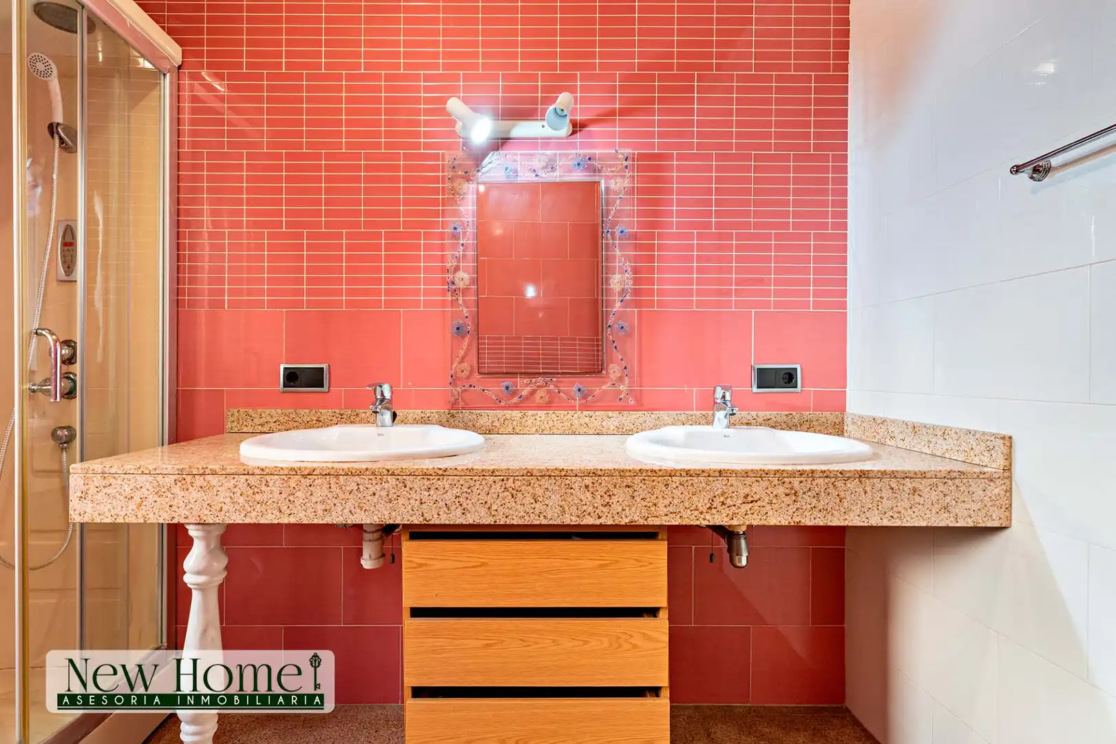 Bathroom of Detached homes for sale in Roquetas de Mar  with Furnished