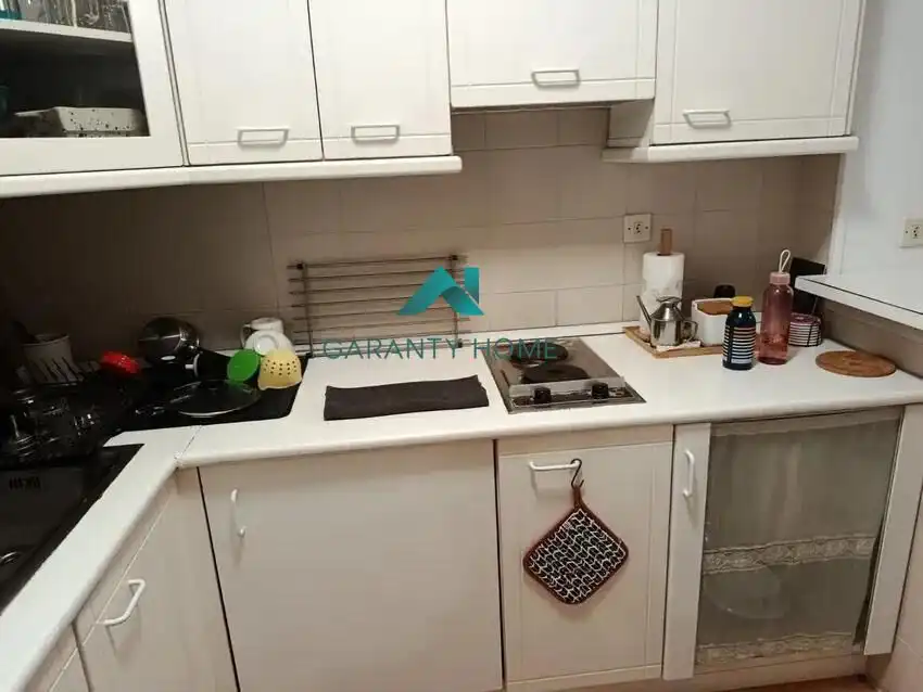 Cocina de Piso en venta en Sevilla con Trastero y Balcón