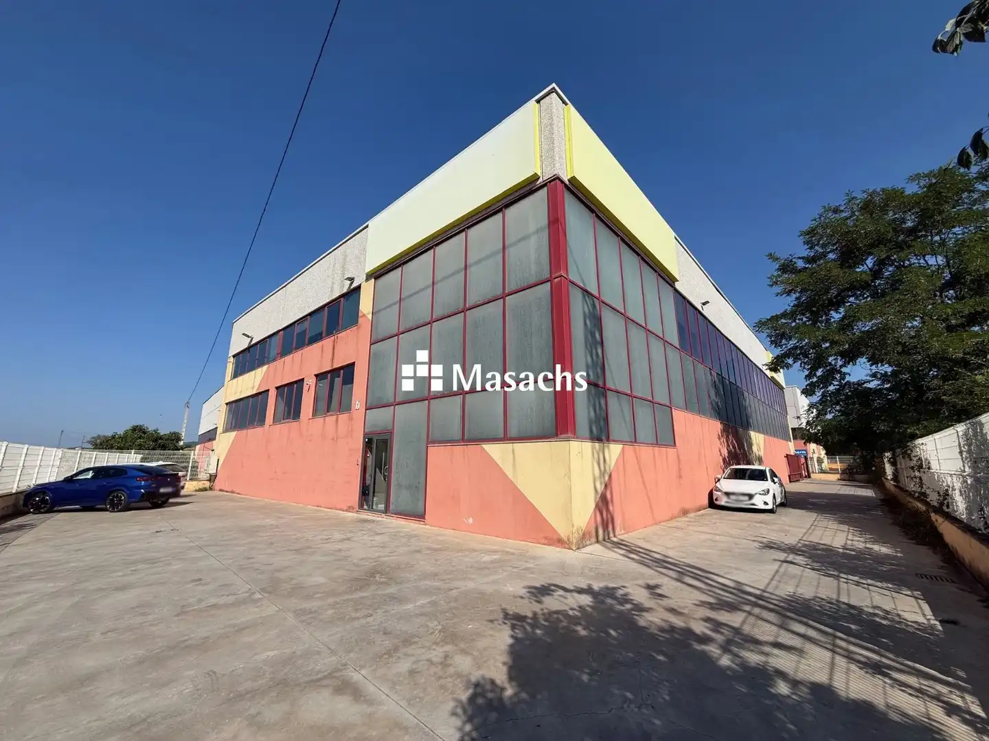 Vista exterior de Nau industrial en venda en Navàs