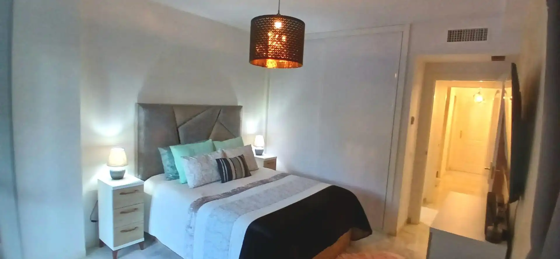 Apartamento con piscina en venta en Elviria - Cabopino, imagen 10