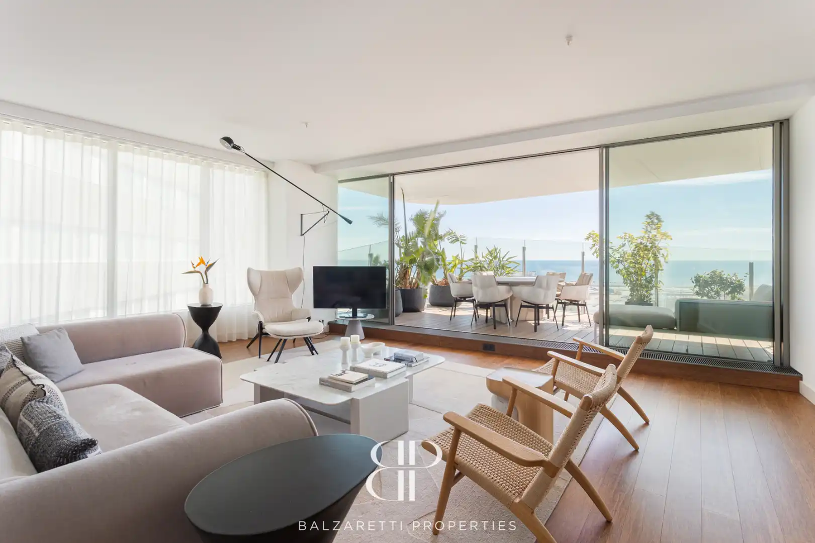 Sala d'estar de Àtic en venda en Barcelona amb Aire condicionat, Parquet i Terrassa