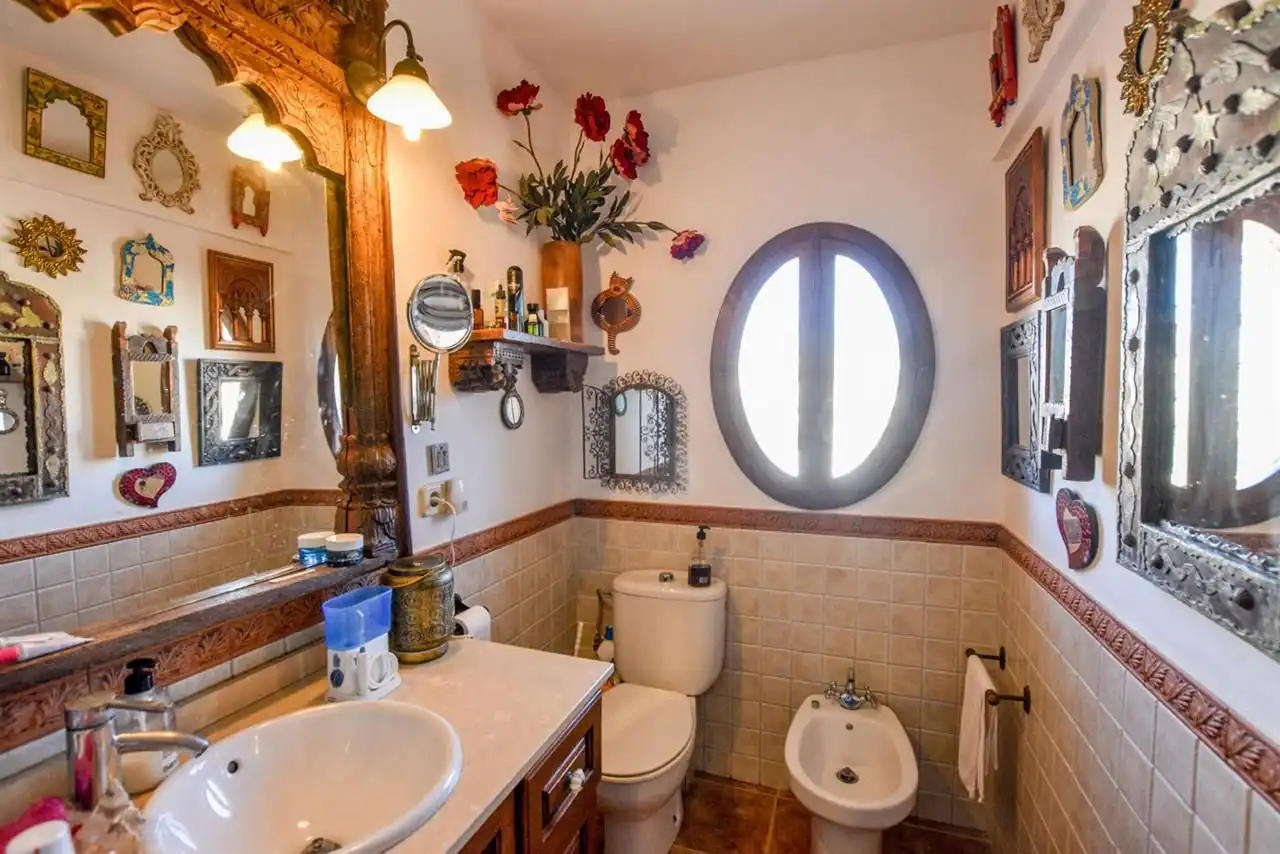 Bathroom of Commercial properties for sale in Pulpí