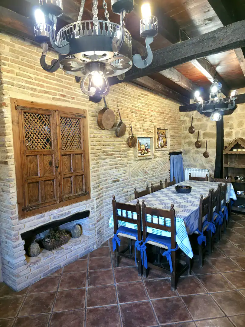 Casa en venda a Aguilar de Campoo, imagen 2