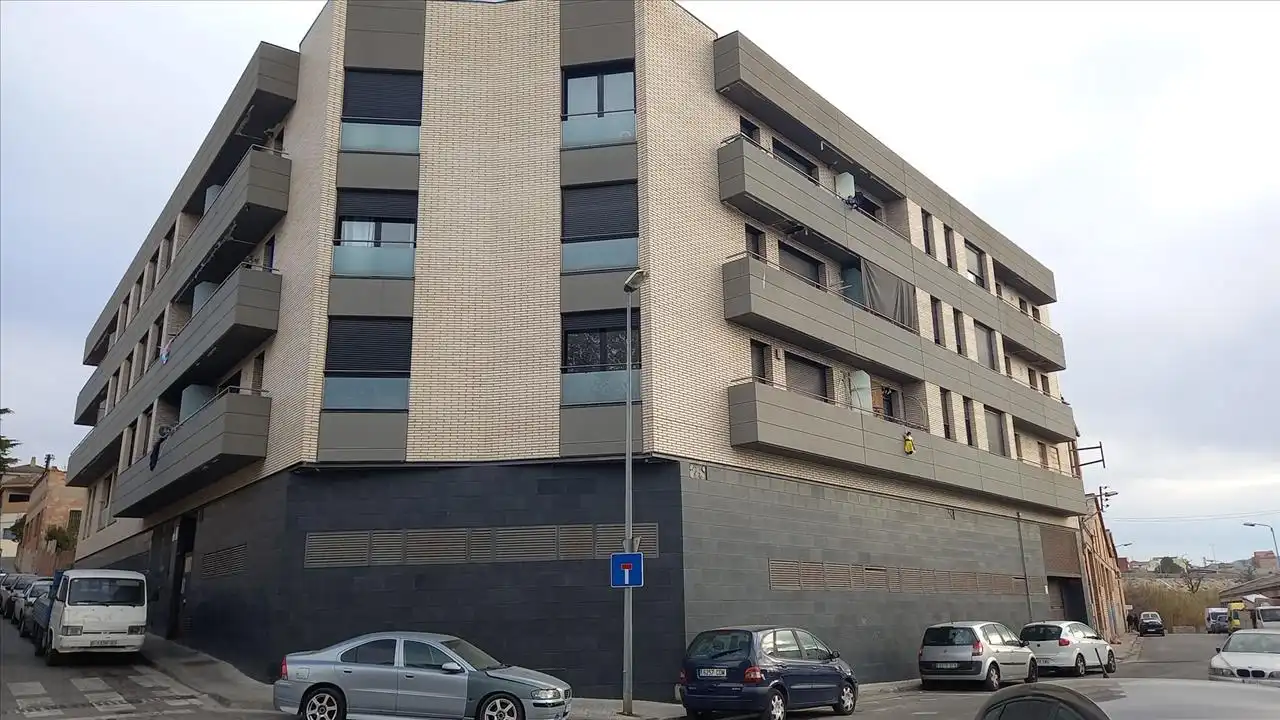 Vista exterior de Edificio en venta en Igualada