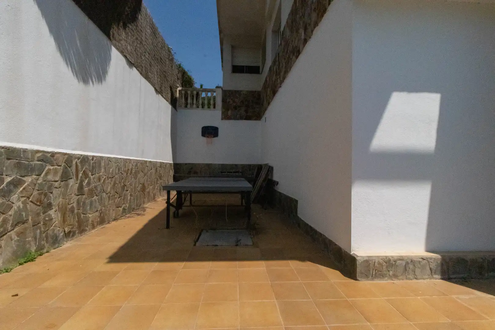 Terrassa de Casa o xalet en venda en Sant Cebrià de Vallalta amb Aire condicionat, Jardí privat i Terrassa