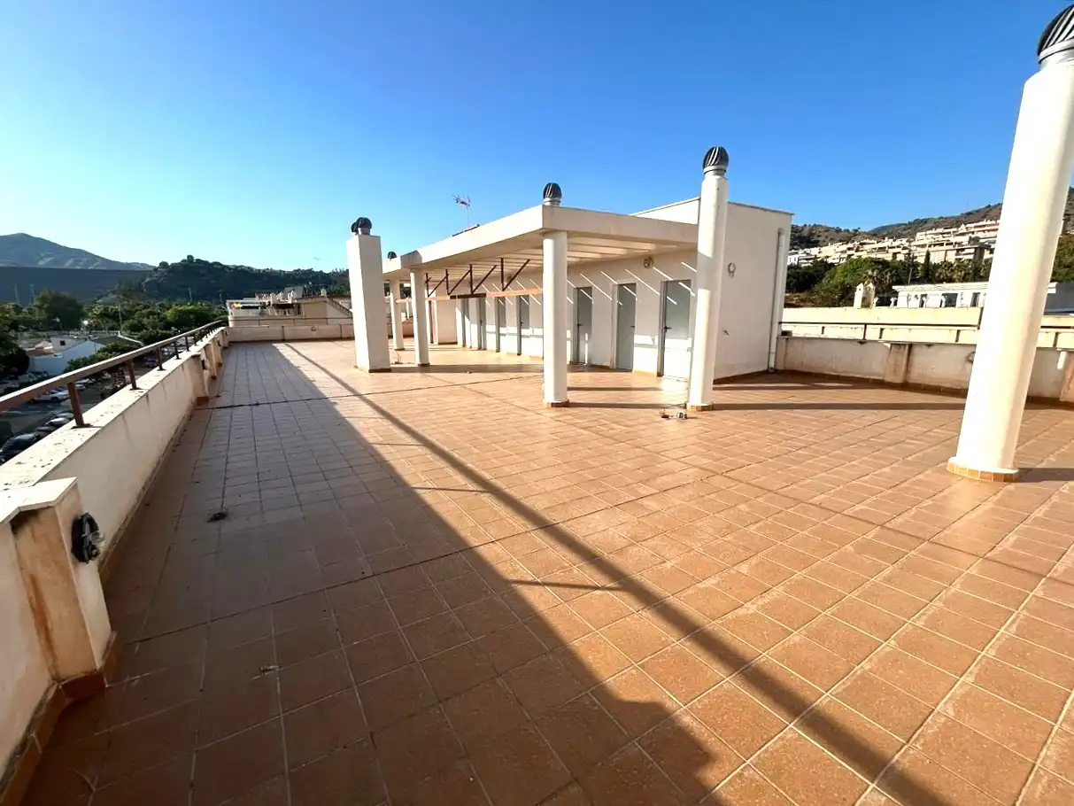 Terrassa de Apartament en venda en Málaga amb Calefacció