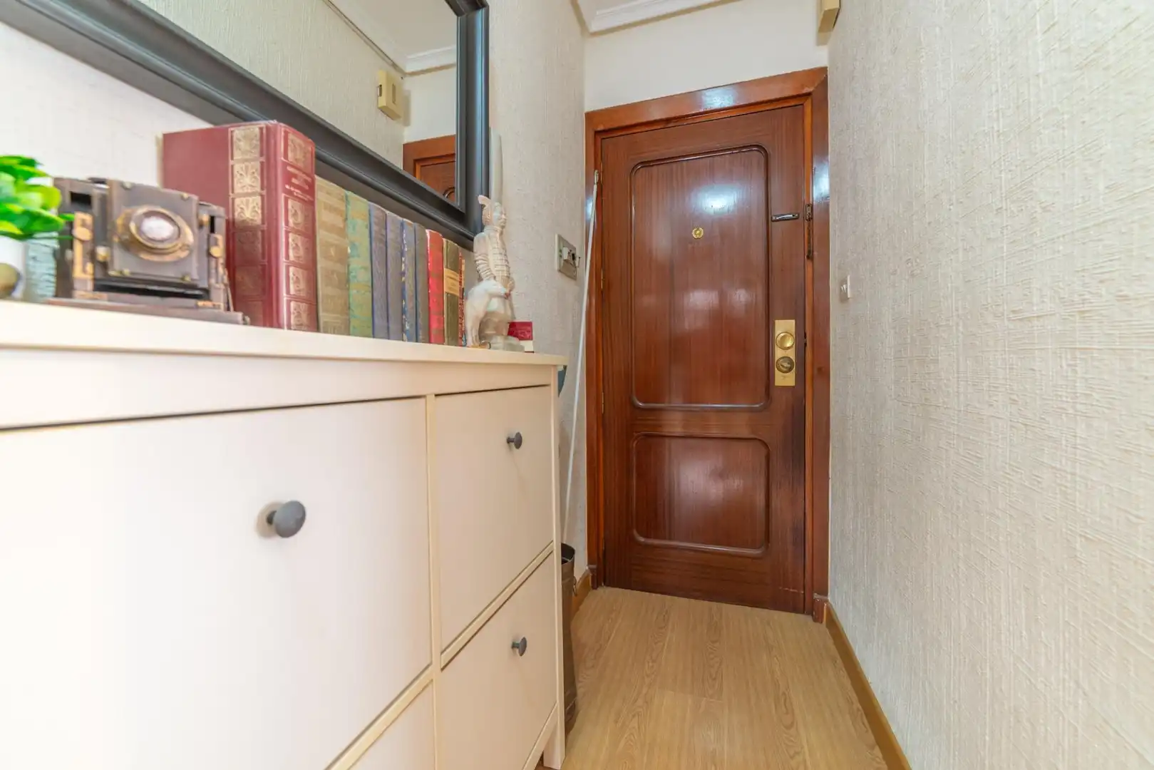 Flat for sale in San Javier  with Air Conditioner, Terrace and Furnished