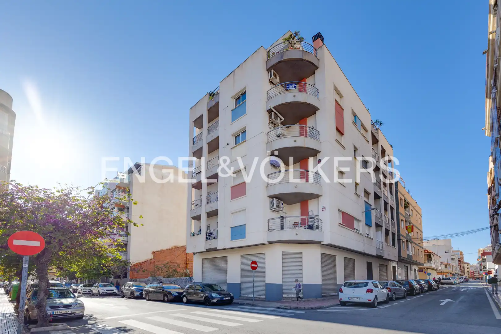 Vista exterior de Ático en venta en Torrevieja con Aire acondicionado, Calefacción y Terraza