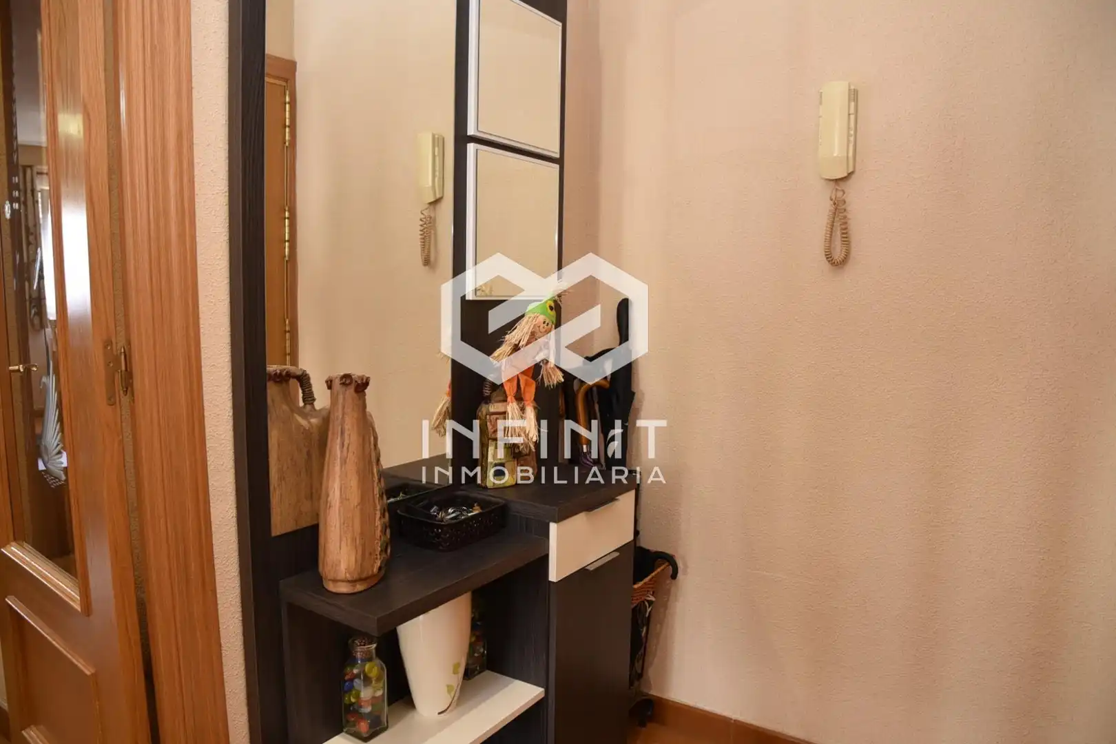 Flat for sale in Val