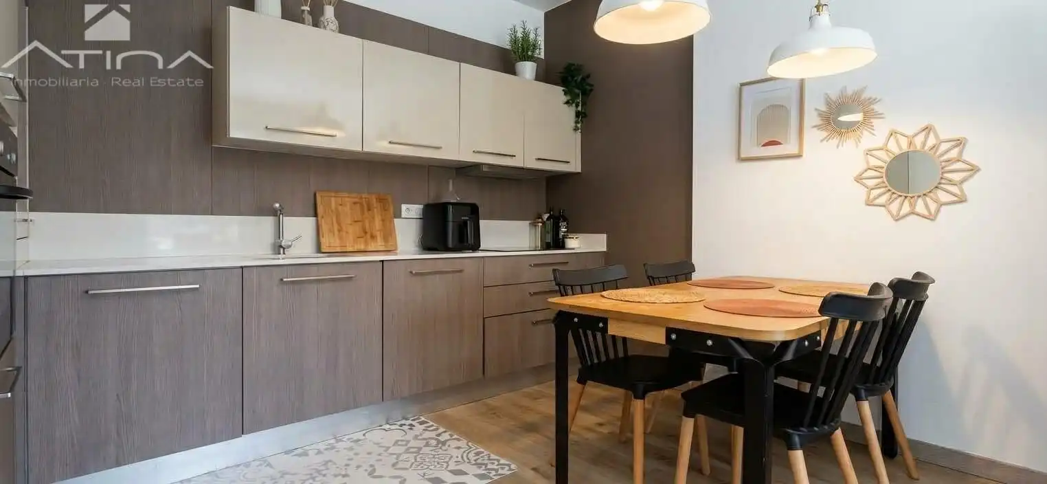 House with terrace for sale in La Font d'en Carròs, imagen 3