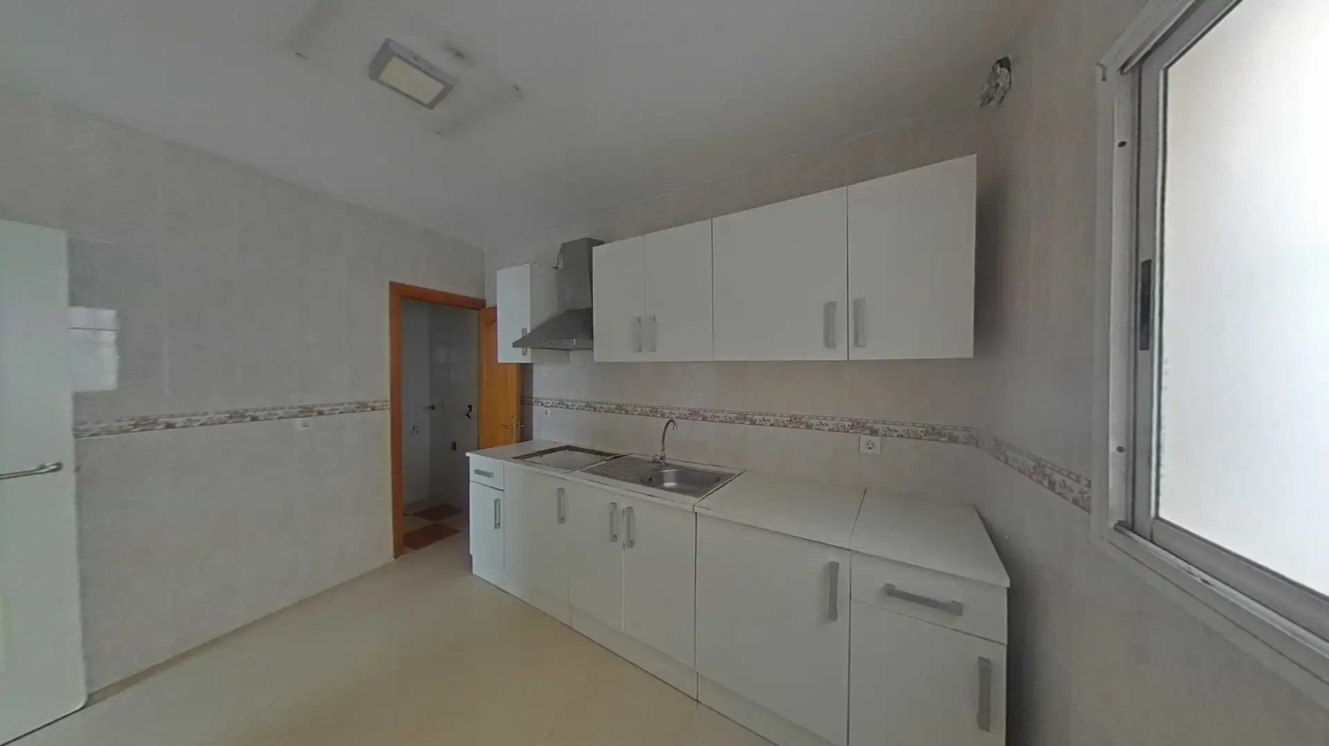 Cocina de Casa adosada en venta en Almería