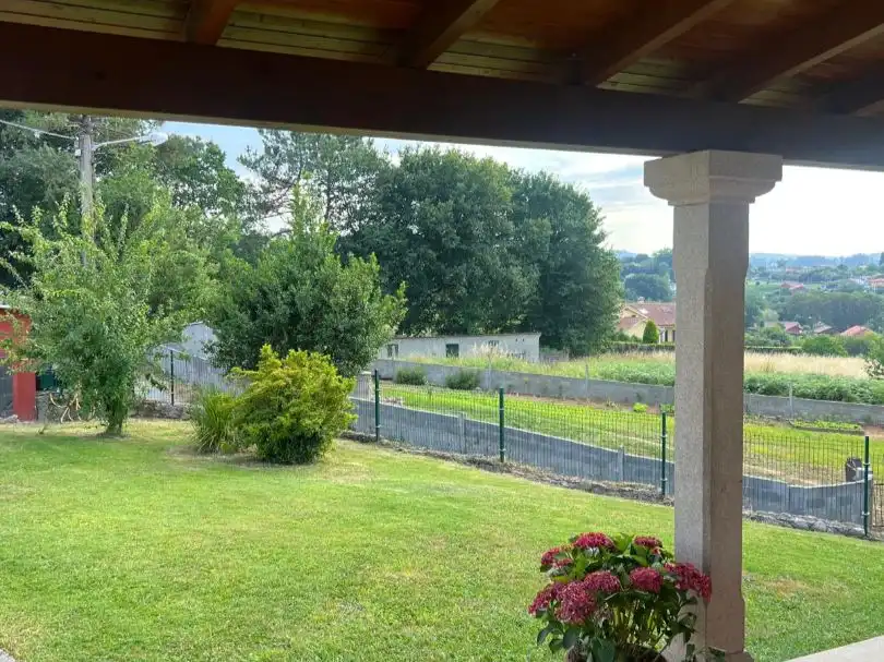 Garden of Houses for sale in Cambre   with Terrace