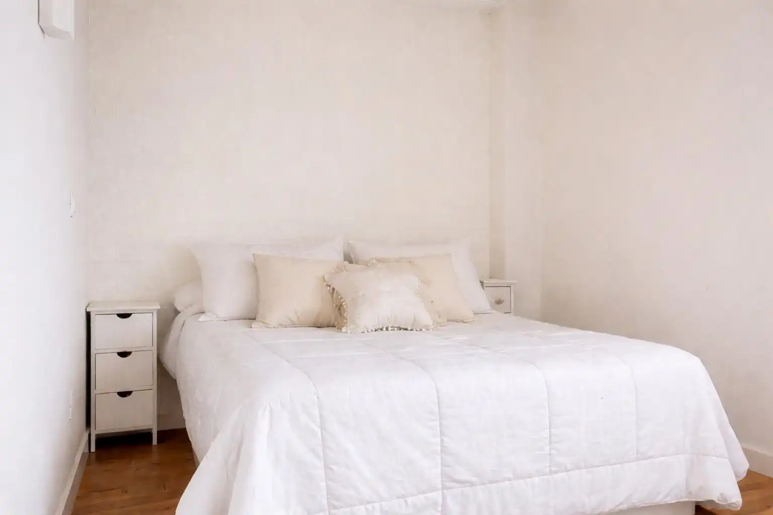 Habitación de Piso en venta en Udías con Calefacción, Jardín privado y Piscina comunitaria