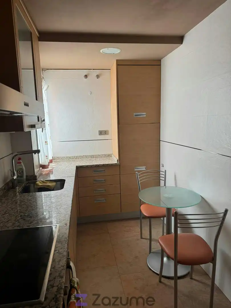 Kitchen of Flat for rent in Zaragoza  with Air Conditioner, Heating and Parquet flooring