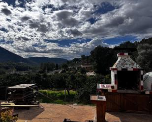 Vista exterior de Casa o xalet en venda en Simat de la Valldigna amb Aire condicionat, Jardí privat i Terrassa