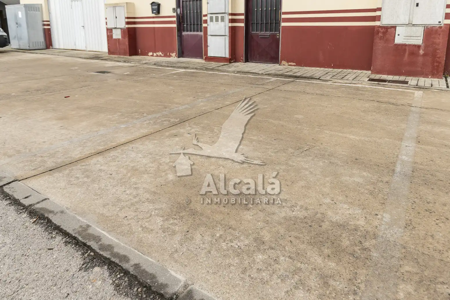 Parking of Industrial buildings for sale in Daganzo de Arriba, Madrid