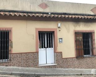 Vista exterior de Casa adosada en venda en Chiclana de la Frontera