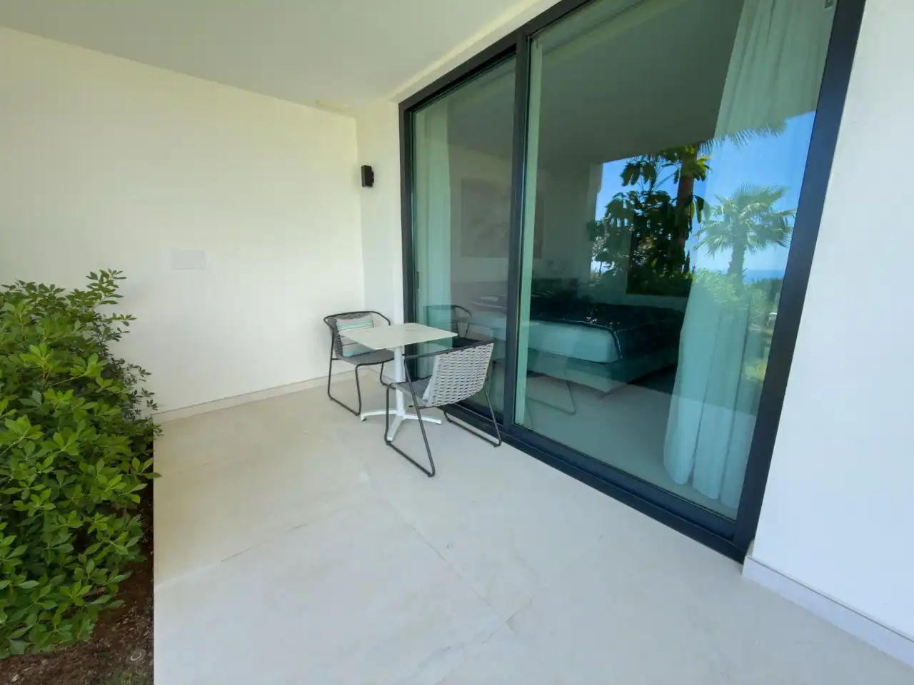 Terraza de Apartamento en venta en Ojén con Aire acondicionado, Calefacción y Jardín privado
