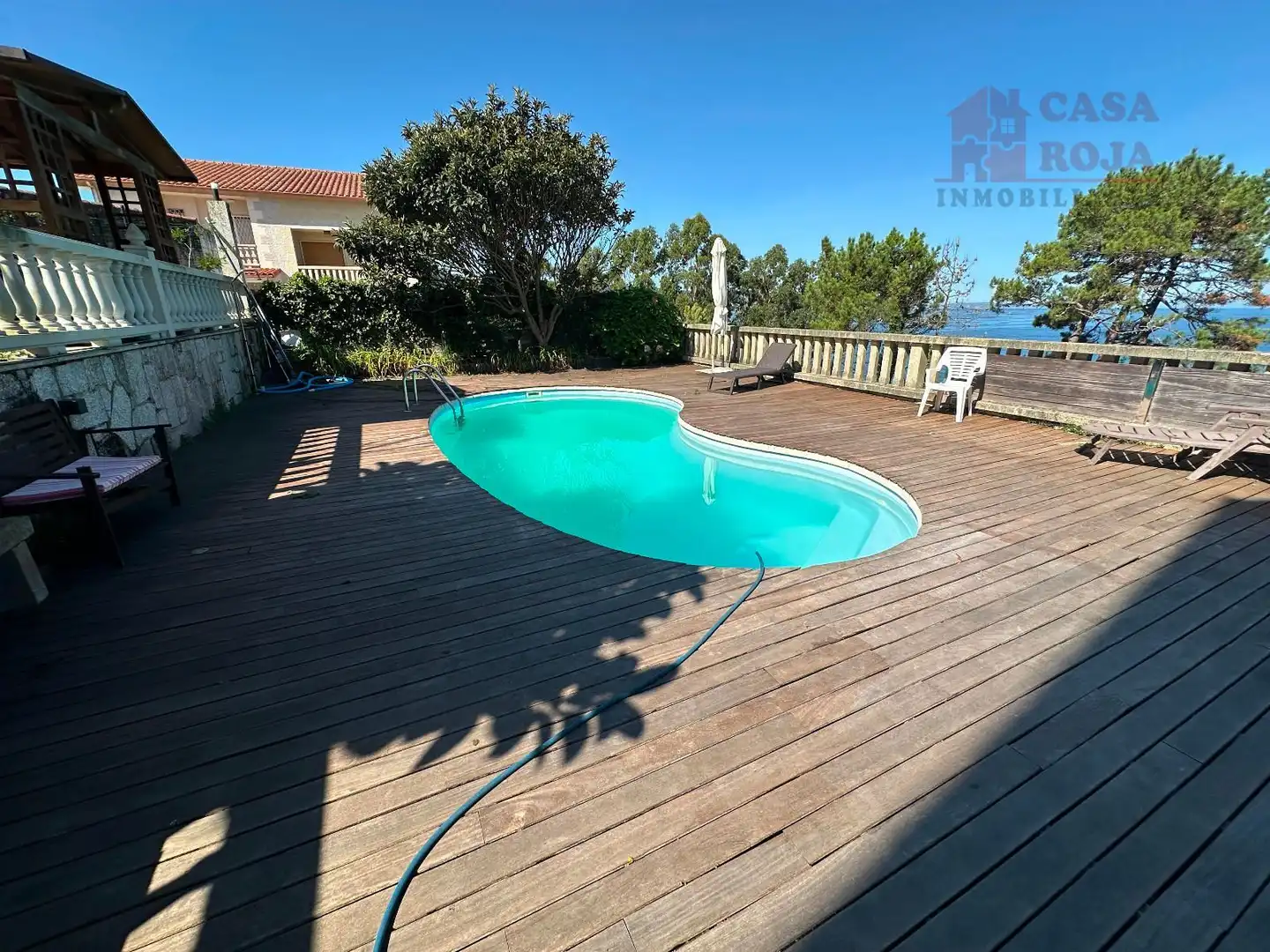 Swimming pool of Houses for sale in Cangas   with Air Conditioner, Heating and Terrace