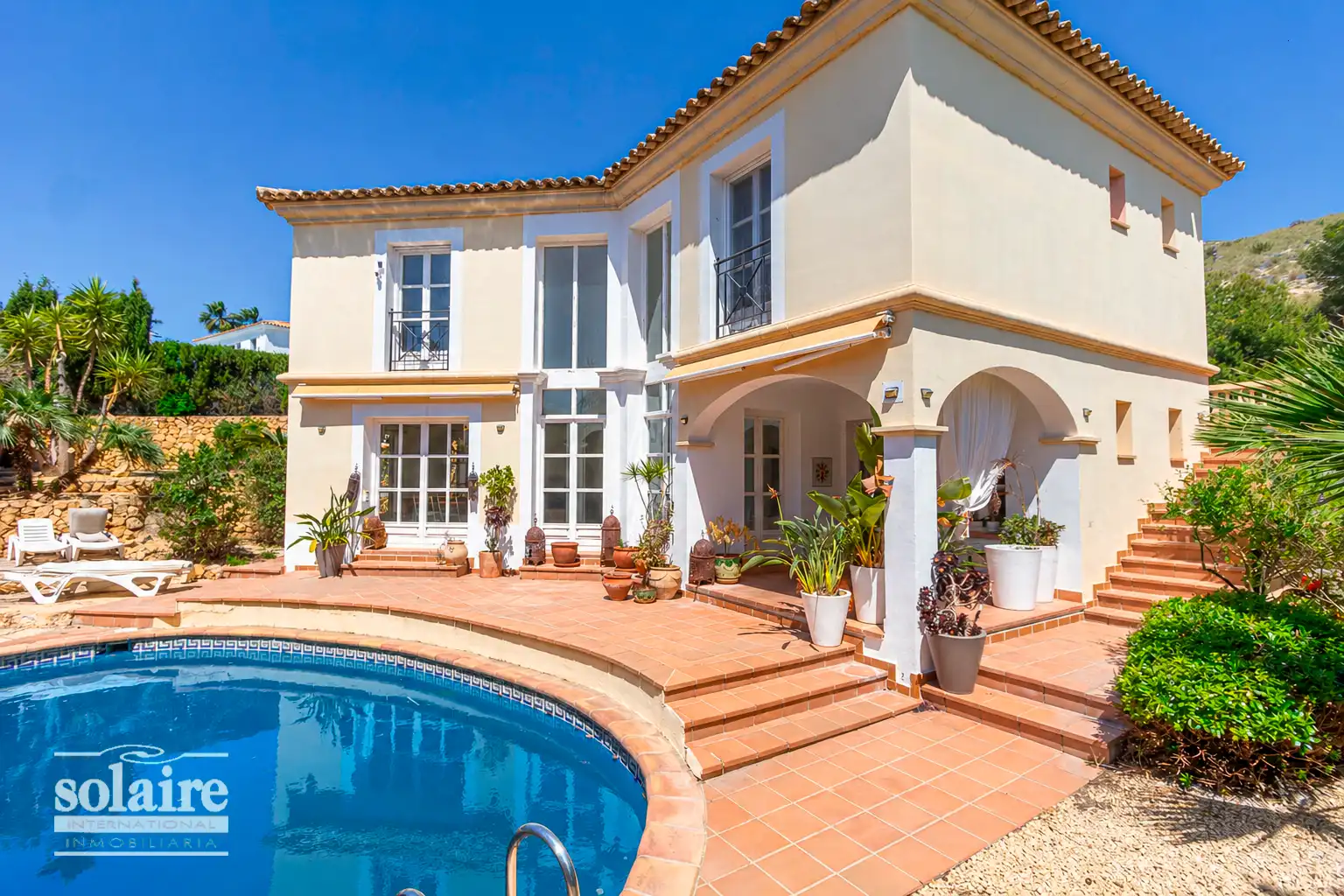 Vista exterior de Casa o chalet en venta en Finestrat con Aire acondicionado, Jardín privado y Terraza