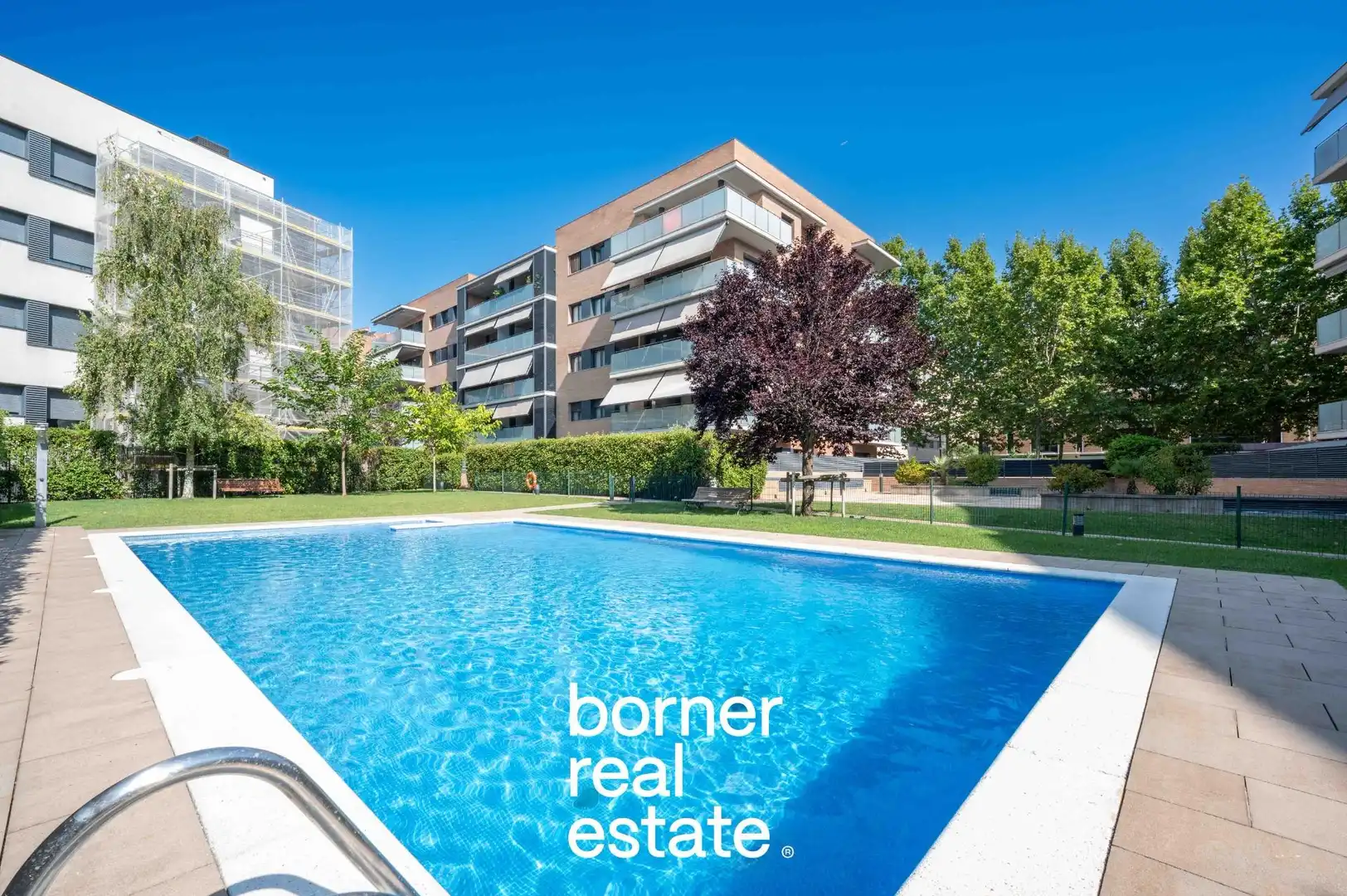 Vista exterior de Pis en venda en Sant Cugat del Vallès amb Aire condicionat, Calefacció i Terrassa