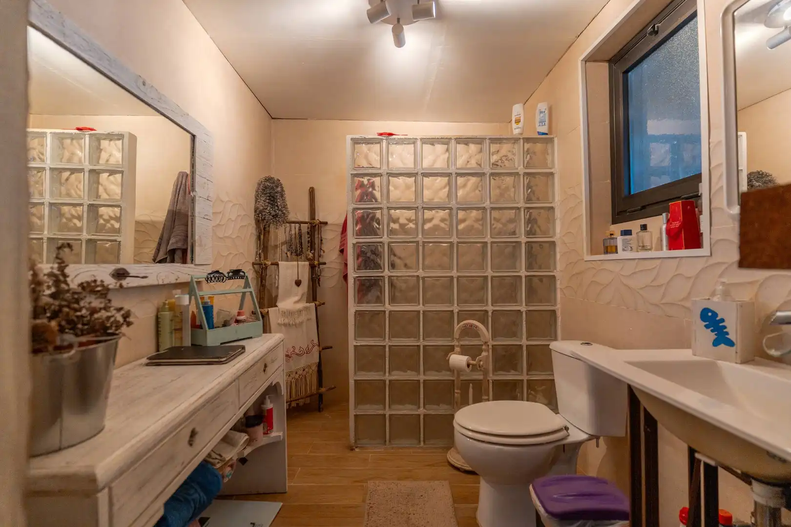 Bathroom of Country homes for sale in Guía de Isora  with Swimming Pool
