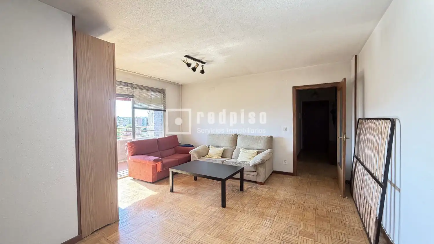 Piso con ascensor en venta en El Carrascal, imagen 3