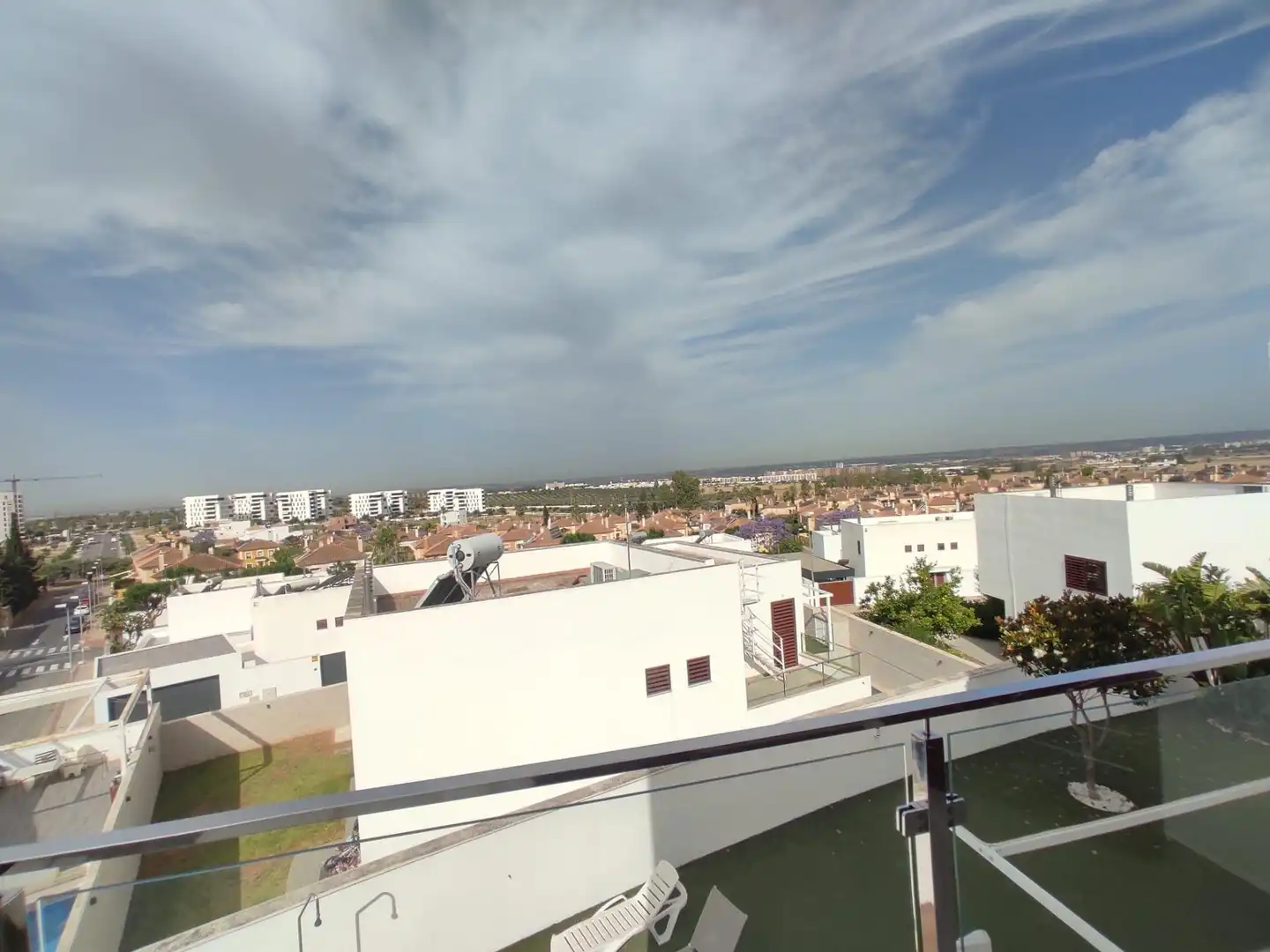 Terraza de Casa o chalet de alquiler en Montequinto con Aire acondicionado, Calefacción y Jardín privado