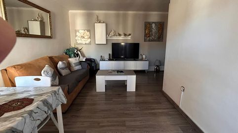 Foto 2 de Piso en venta en Carrer D'àngel Guimerà, 72, Centre, Salt