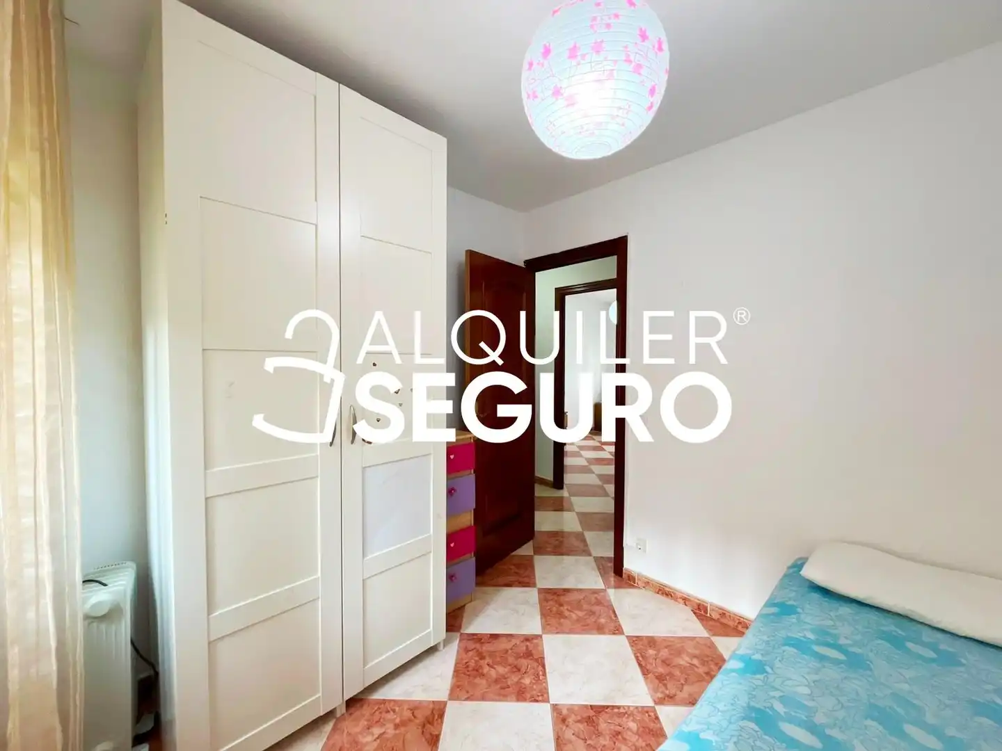 Wohnung zur Miete in Viñas, Veredillas