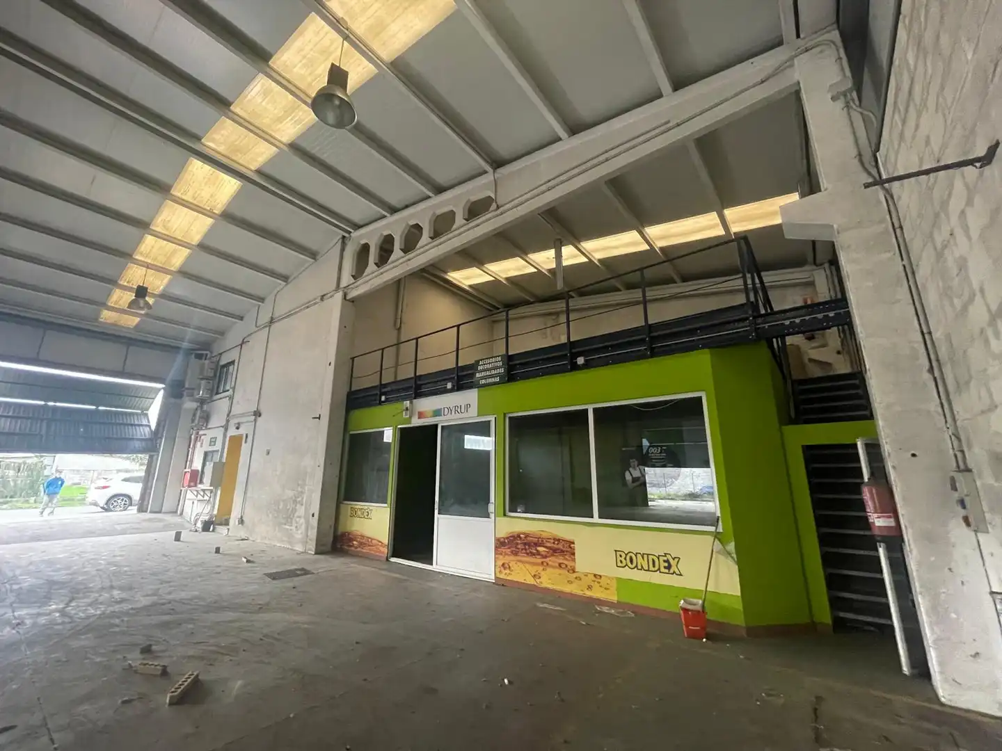 Nau industrial en venda a A Malata - Catabois - Ciudad Jardín, imagen 3