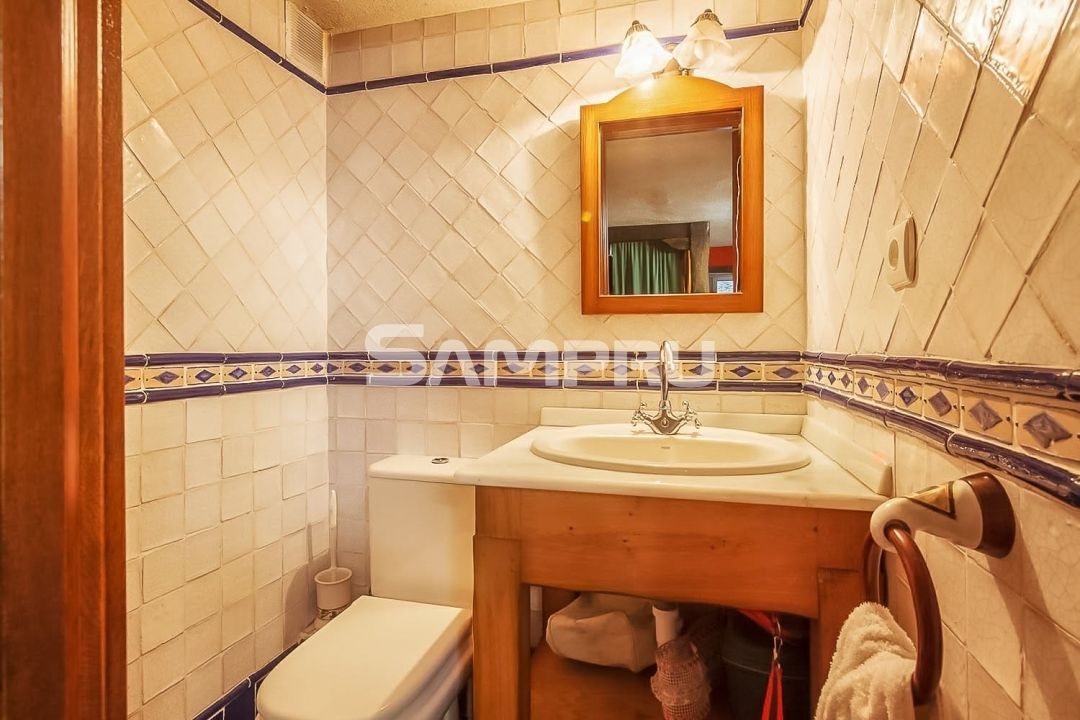 Bathroom of Flat for sale in Arrasate / Mondragón  with Heating, Private garden and Terrace