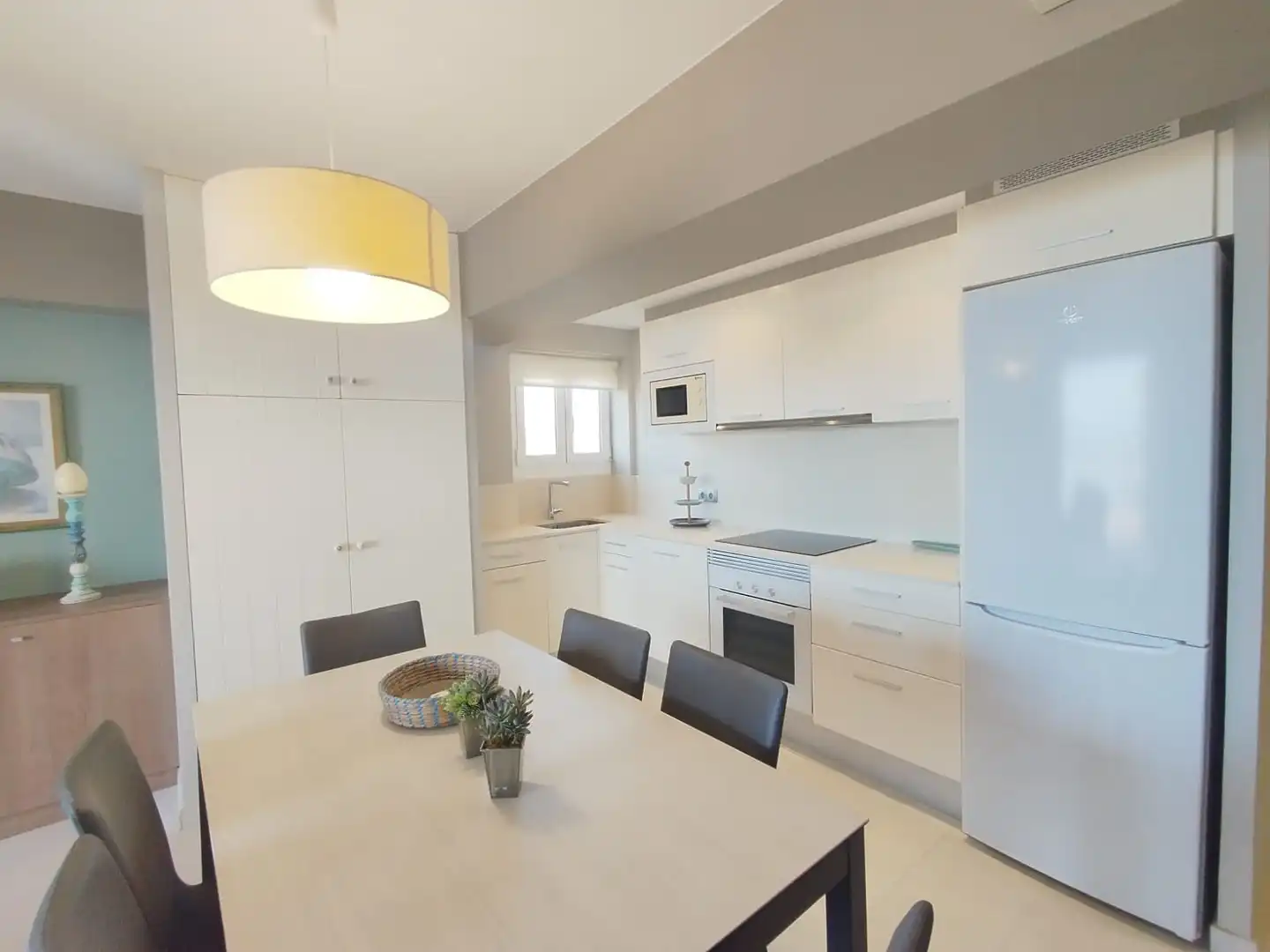 Küche von Wohnung zum Verkauf in Palamós mit Klimaanlage, Heizung und Terrasse