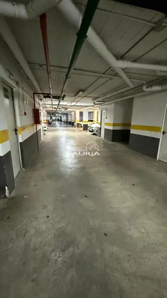 Parking de Ático en venta en Paterna con Parquet, Terraza y Trastero