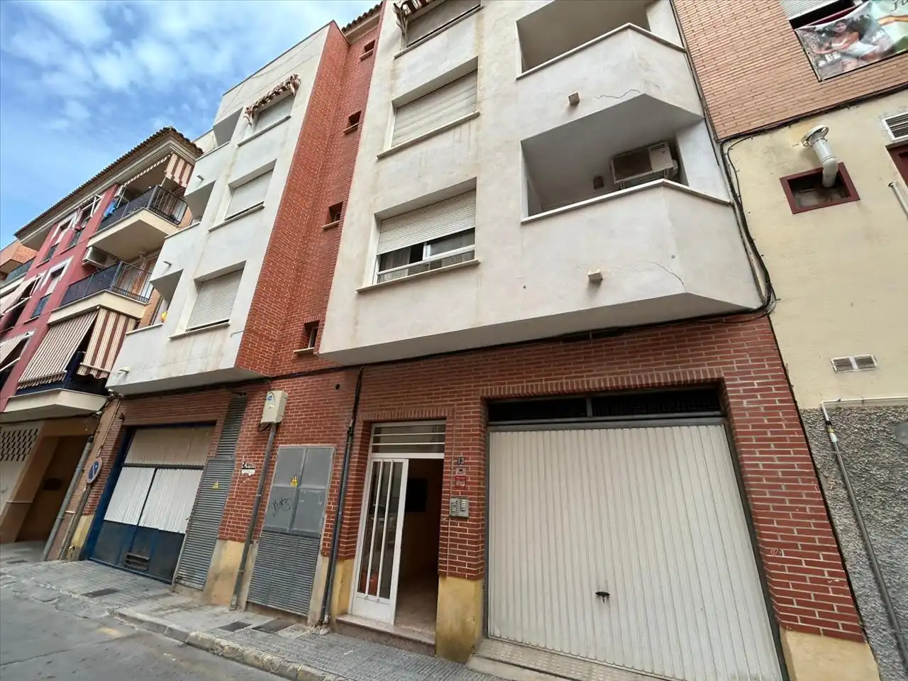 Vista exterior de Piso en venta en Abarán con Balcón