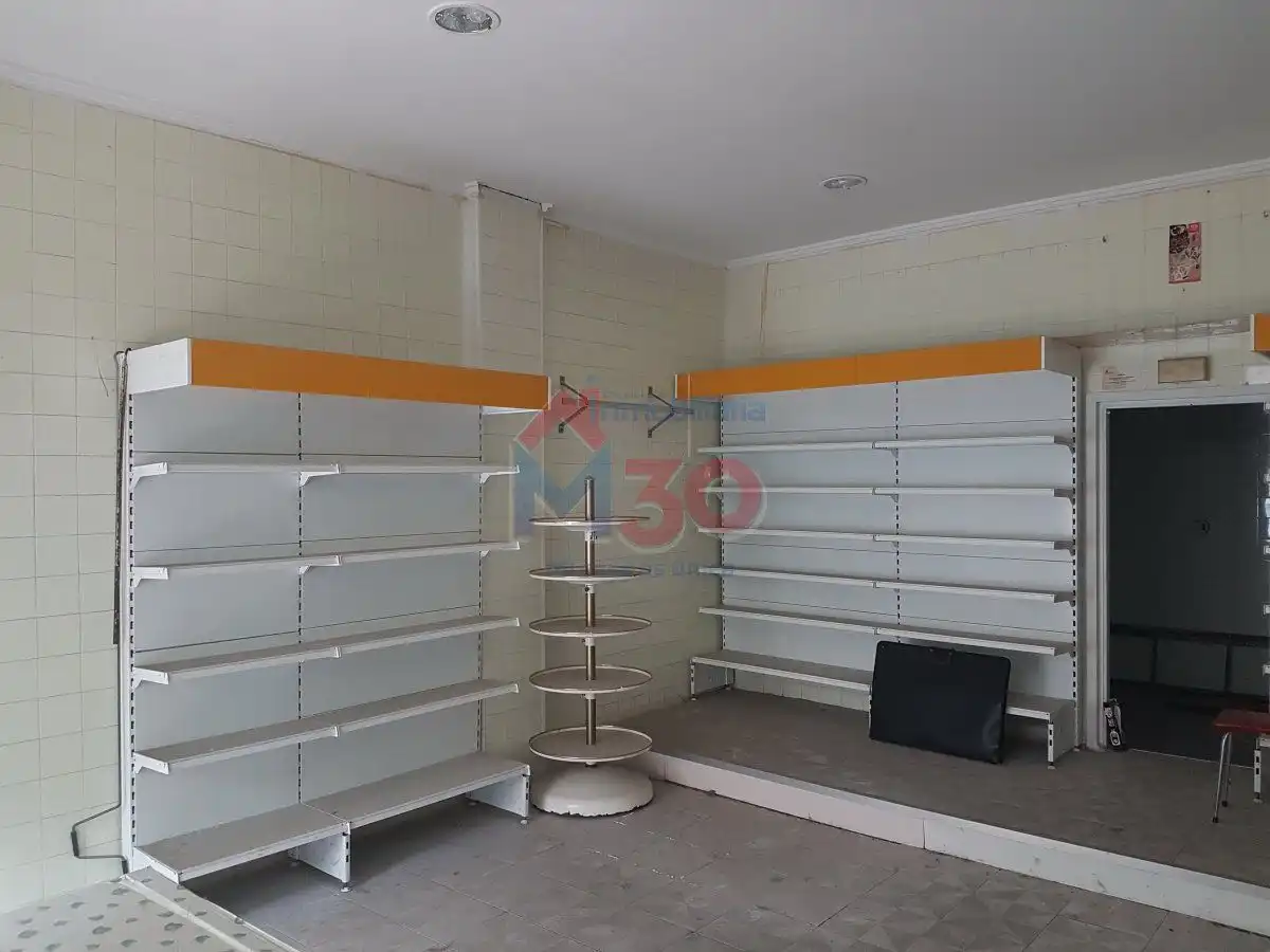 Commercial properties for sale in La Charca