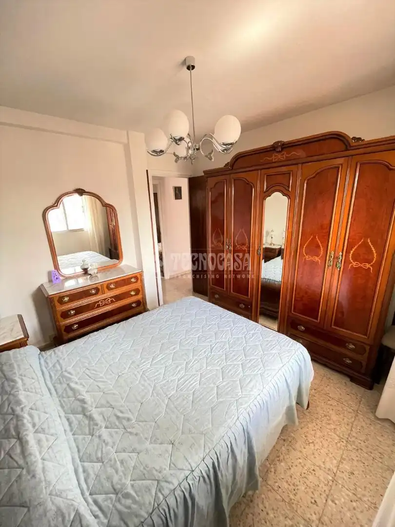 Schlafzimmer von Wohnung zum Verkauf in Madrid