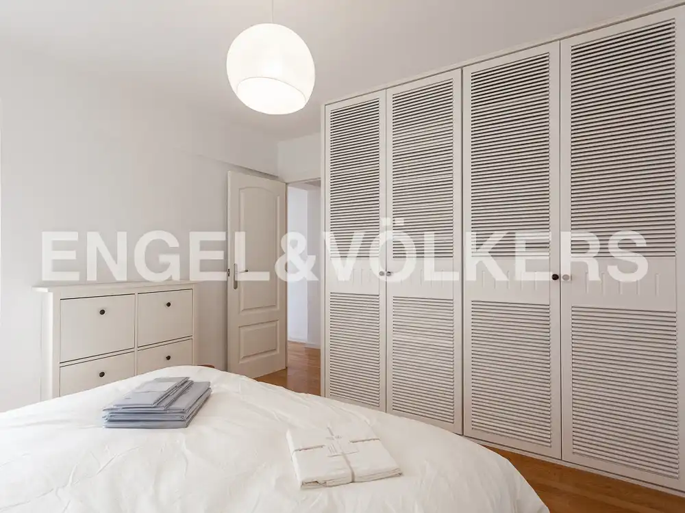 Bedroom of Attic for rent in Valencia  with Air Conditioner, Heating and Parquet flooring