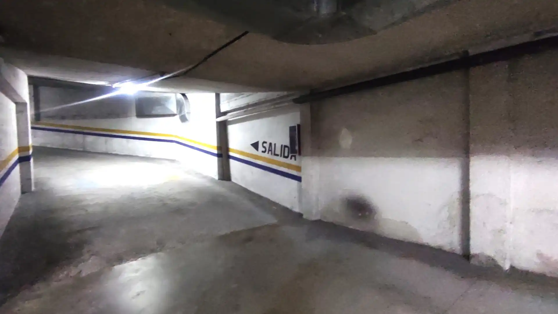 Parkplatz von Garage zum Verkauf in Ermua