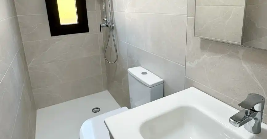 Baño de Casa adosada en venta en La Unión con Aire acondicionado, Terraza y Piscina