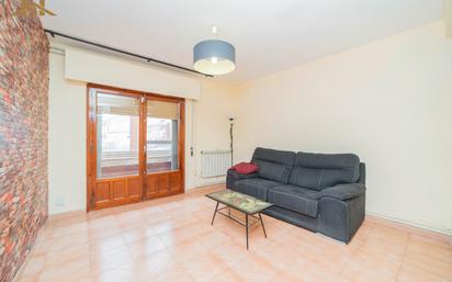 Living room of Flat for sale in Leganés  with Heating, Terrace and Alarm